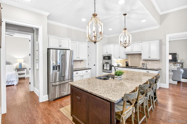 8519 TWIN GABLES Drive