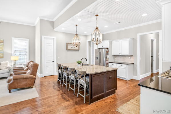 8519 TWIN GABLES Drive