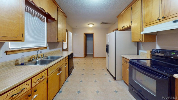 4130 Beardsley Drive