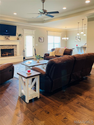474 COUNTY RD 40 E