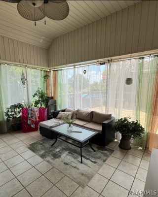 428 Maribeth Loop