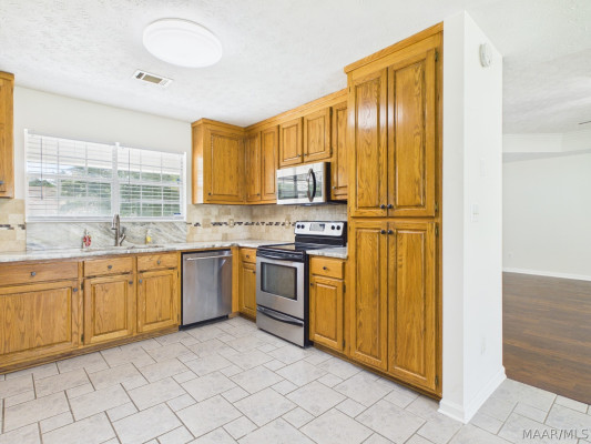 41 Whitley Road