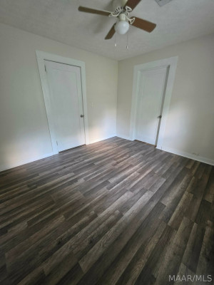 142 Little Road