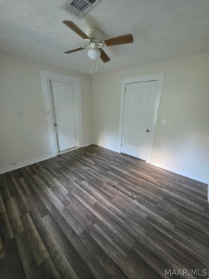 142 Little Road