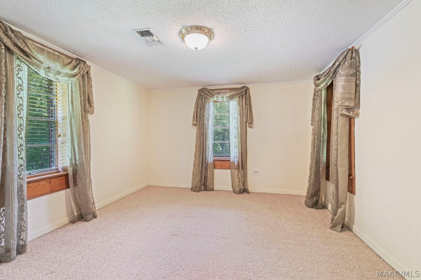 1104 Smith Road