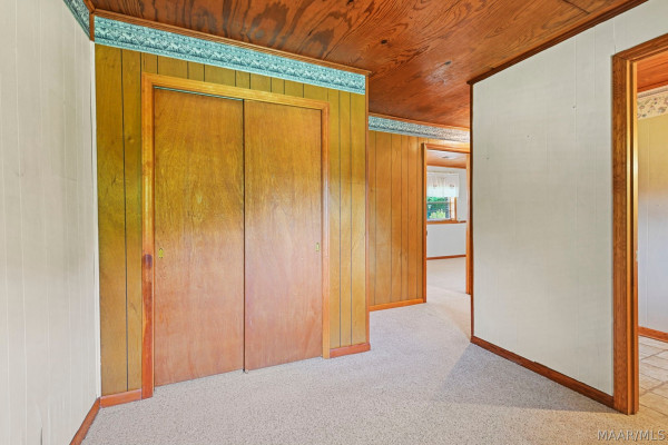 1104 Smith Road