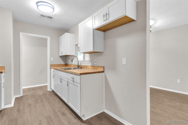 3363 E Brookwood .