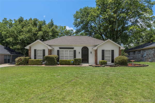 2220 E ABERDEEN Drive