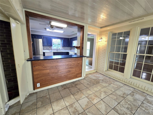 4601 YOUNG FARM Court