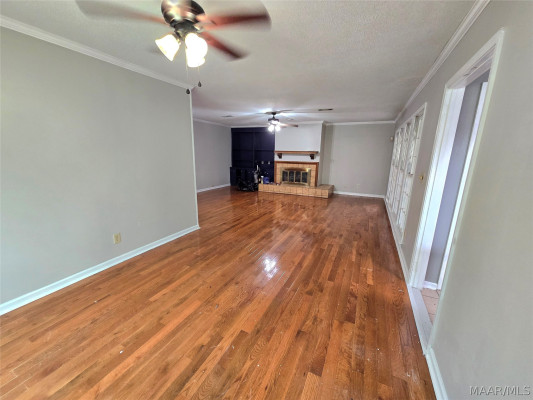 4601 YOUNG FARM Court