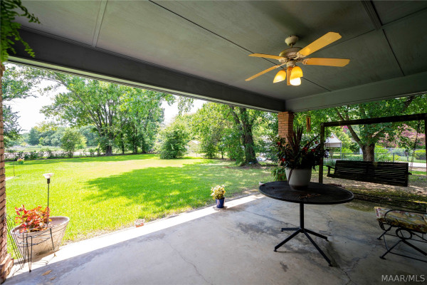 1912 Alderpoint Drive