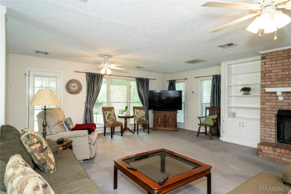 1912 Alderpoint Drive