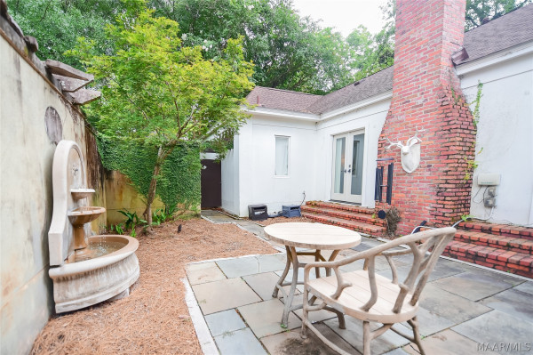 3338 Thomas Avenue