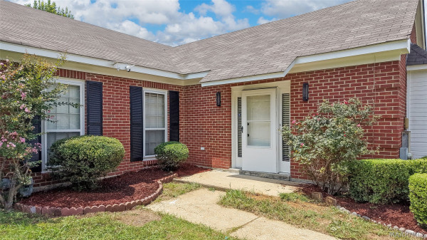 5724 RED BARN Road