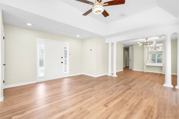 5724 RED BARN Road