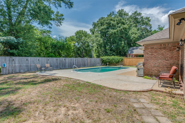 636 Larkin Lane
