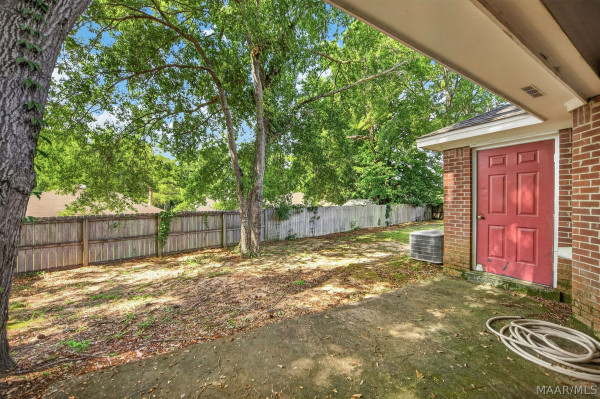 6443 TAYLOR RIDGE Road