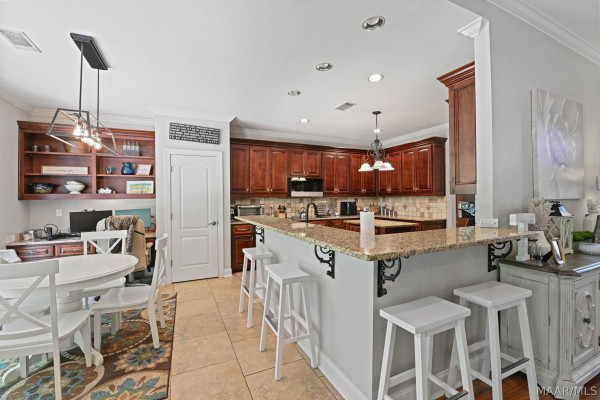 9612 Chobham Court