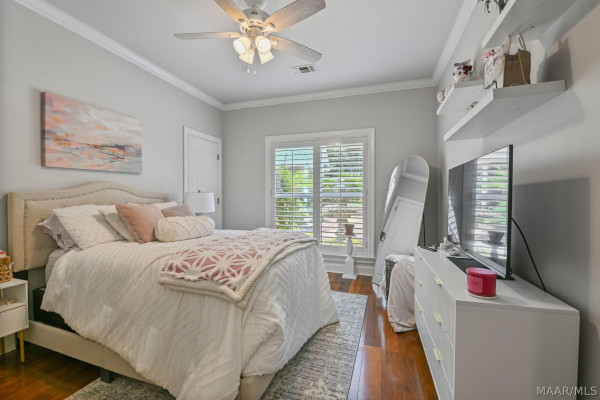 2214 Wynhaven Drive
