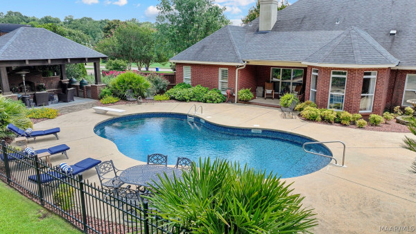 2214 Wynhaven Drive