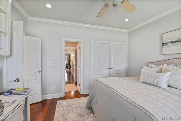 2214 Wynhaven Drive