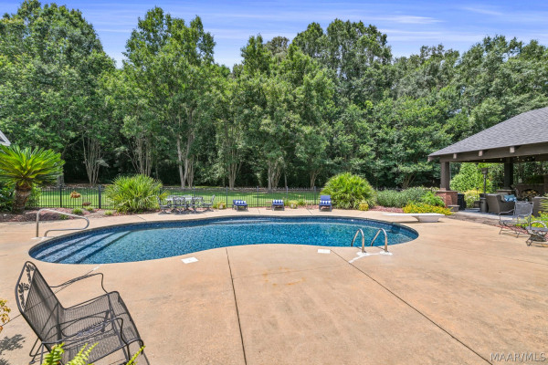 2214 Wynhaven Drive