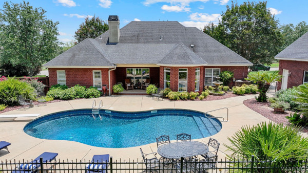 2214 Wynhaven Drive