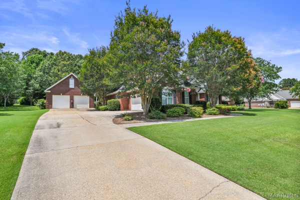 2214 Wynhaven Drive