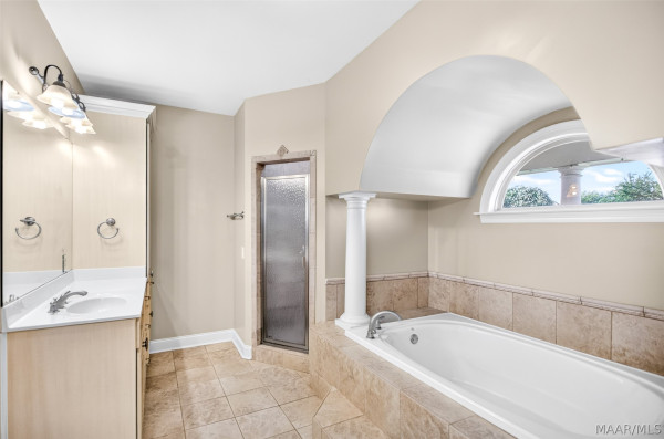 5564 CHARDIN Drive
