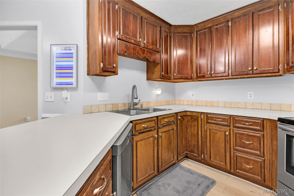 211 Azalea Drive