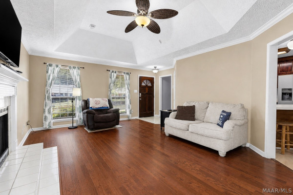 211 Azalea Drive