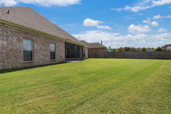 8966 CARAWAY Lane