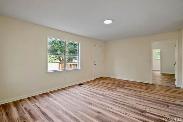 125 Moses Road
