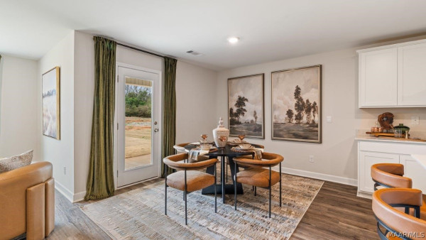 7319 Orange Blossom Way