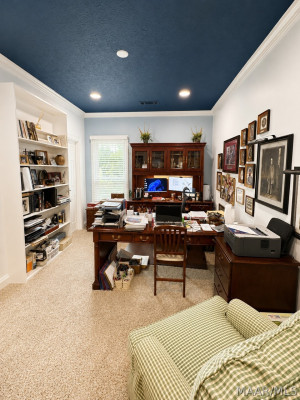 6457 Eastwood Glen Drive