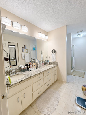 6457 Eastwood Glen Drive