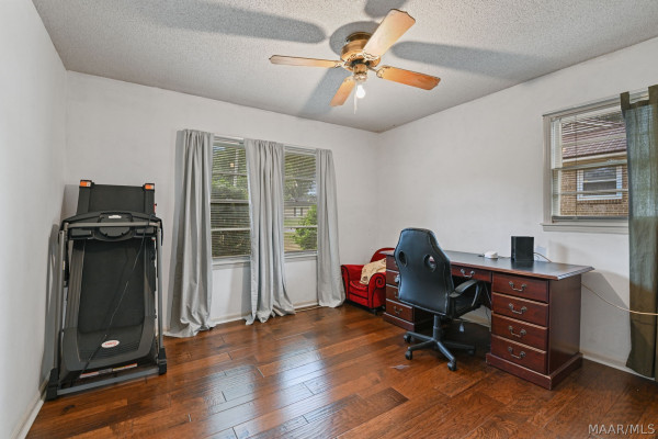 324 Benbow Court