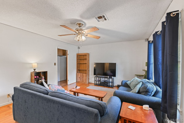 324 Benbow Court