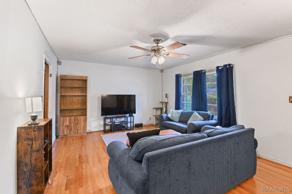 324 Benbow Court