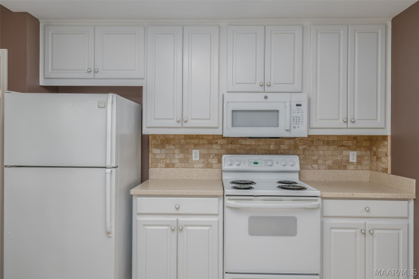 8094 Ansley Trace