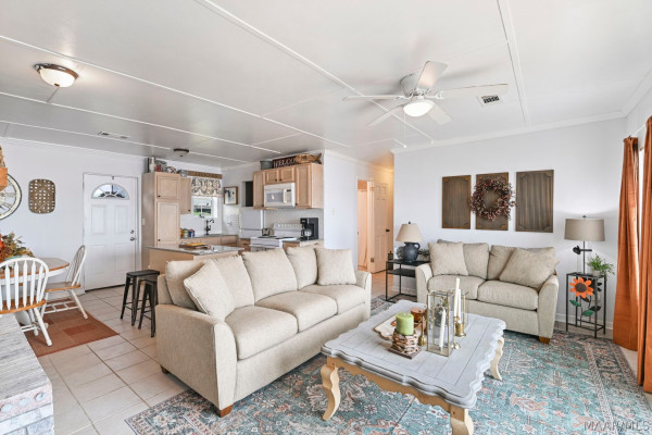 715 Hickory Drive