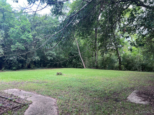 107 E Woodland Drive