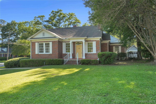 3394 Cloverdale Road