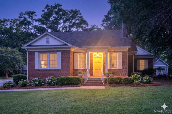 3394 Cloverdale Road