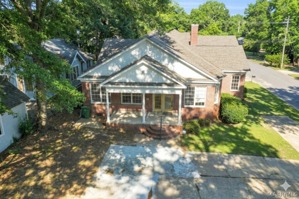 3394 Cloverdale Road