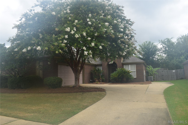 8345 Grayson Grove