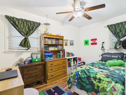 4324 LAREDO Court