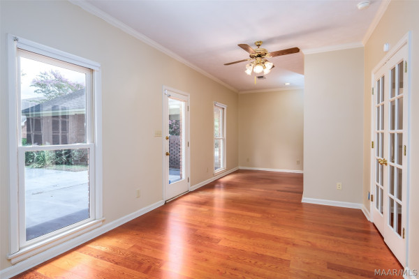 8200 HARROGATE Hill