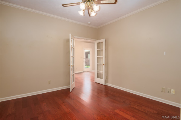 8200 HARROGATE Hill