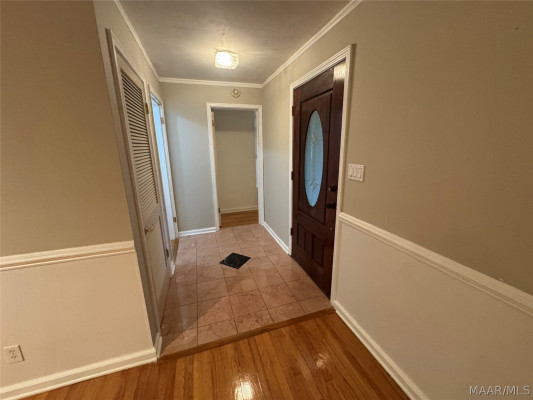 208 Holly Ridge Drive